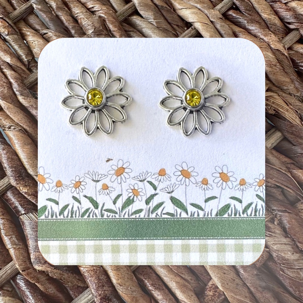 New Handmade Silver-Tone And Sparkly Yellow Daisy Stud Earrings 075 Diameter 15$